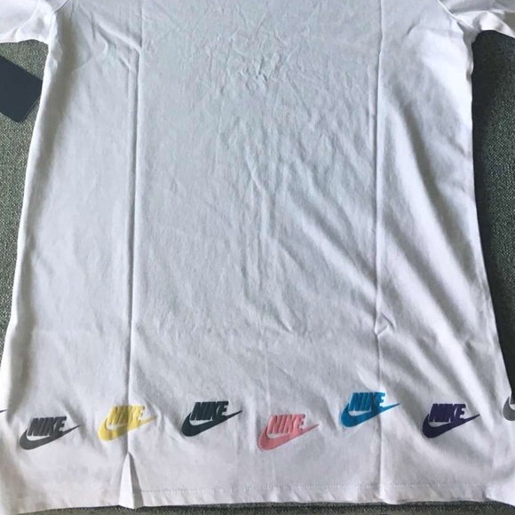 Shirt - Picture 2 of 3